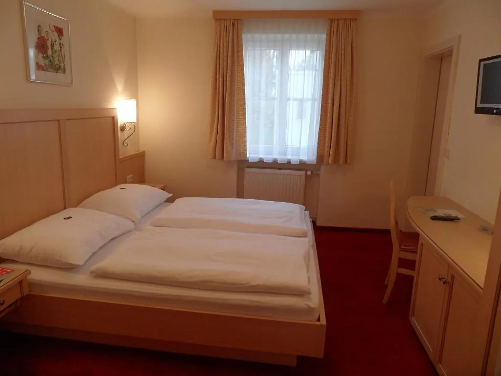 Pension Katrin Salzburg 3*,  Austria